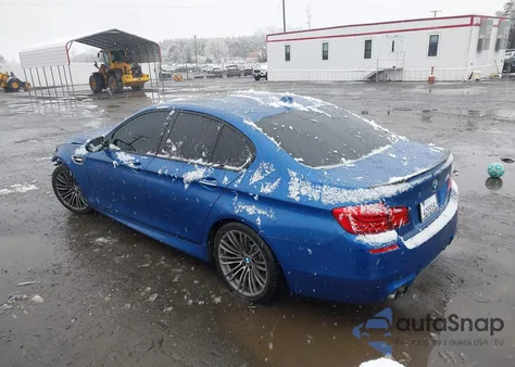 2015 BMW M5 from USA, damaged, VIN WBSFV9C57FD595401